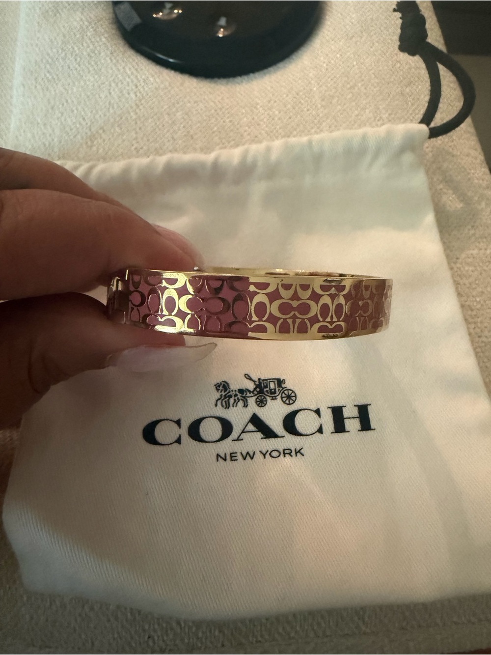 ✨ Coach Signature Bangle Bracelet – Pink & Gold